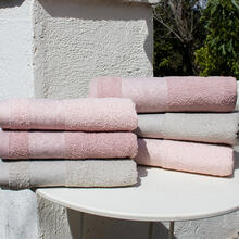 ASCIUGAMANI 3+3 IN SCATOLA SPUGNA 450 GRAMMI MQ 