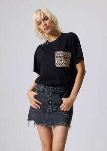 T-SHIRT DONNA COMODA CON MACRAME 