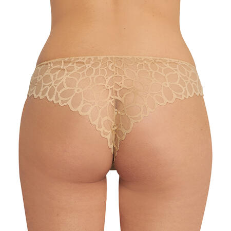 brasiliano-donna-taglio-laser-con-pizzo