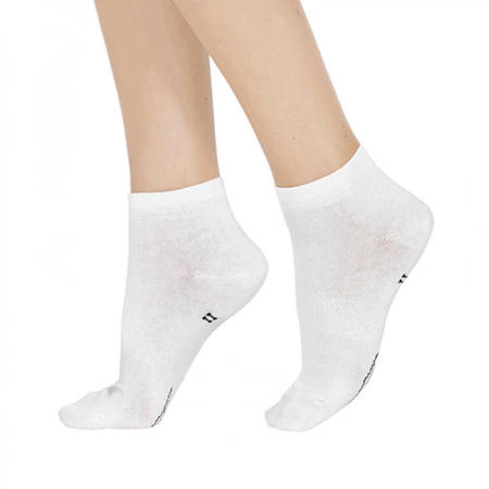 calza-sportiva-corta-donna