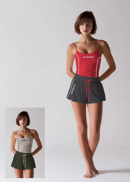 completo-donna-sportivo-spalla-stretta