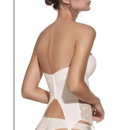 corsetto-sposa-in-pizzo-modello-corsetto