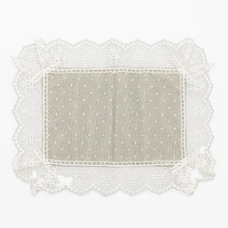 set-3-pezzi-arredo-elegante-in-tulle-con-pizzo
