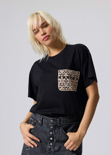 t-shirt-donna-comoda-con-macrame