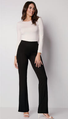 PANTALONE MORBIDO A GAMBA A ZAMPA VISCOSA 