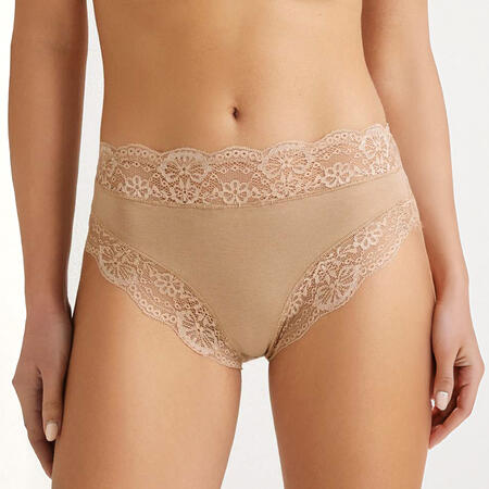 slip-donna-pizzo-assortimento-colori-naturali