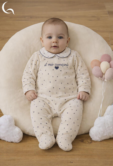tutina-neonata-in-ciniglia-67379