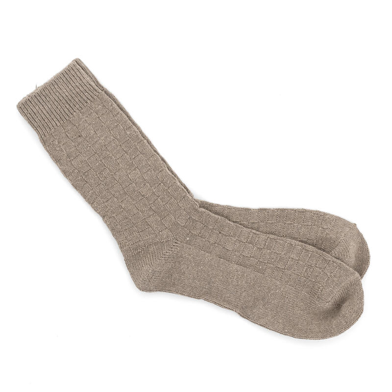 CALZINO CORTO COLORI NATURALI CASHMERE CON FANTASIA GRECA  Gruppo Maccarrone Ingrosso Abbilgiamento e Biancheria