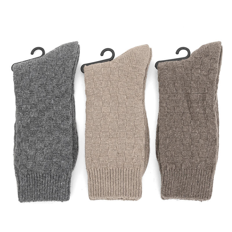 CALZINO CORTO COLORI NATURALI CASHMERE CON FANTASIA GRECA  Gruppo Maccarrone Ingrosso Abbilgiamento e Biancheria