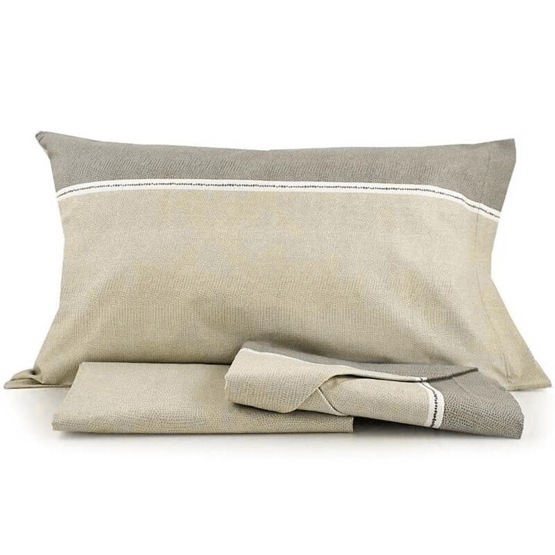 COMPLETO LETTO 1 PIAZZA E MEZZA SOPRA CM 180X280  Gruppo Maccarrone Ingrosso Abbilgiamento e Biancheria