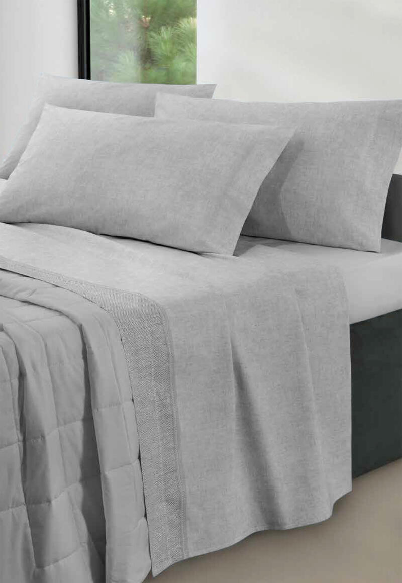 COMPLETO LETTO 2 PIAZZE COTONE SOPRA CM 240X280 Gruppo Maccarrone Ingrosso Abbilgiamento e Biancheria