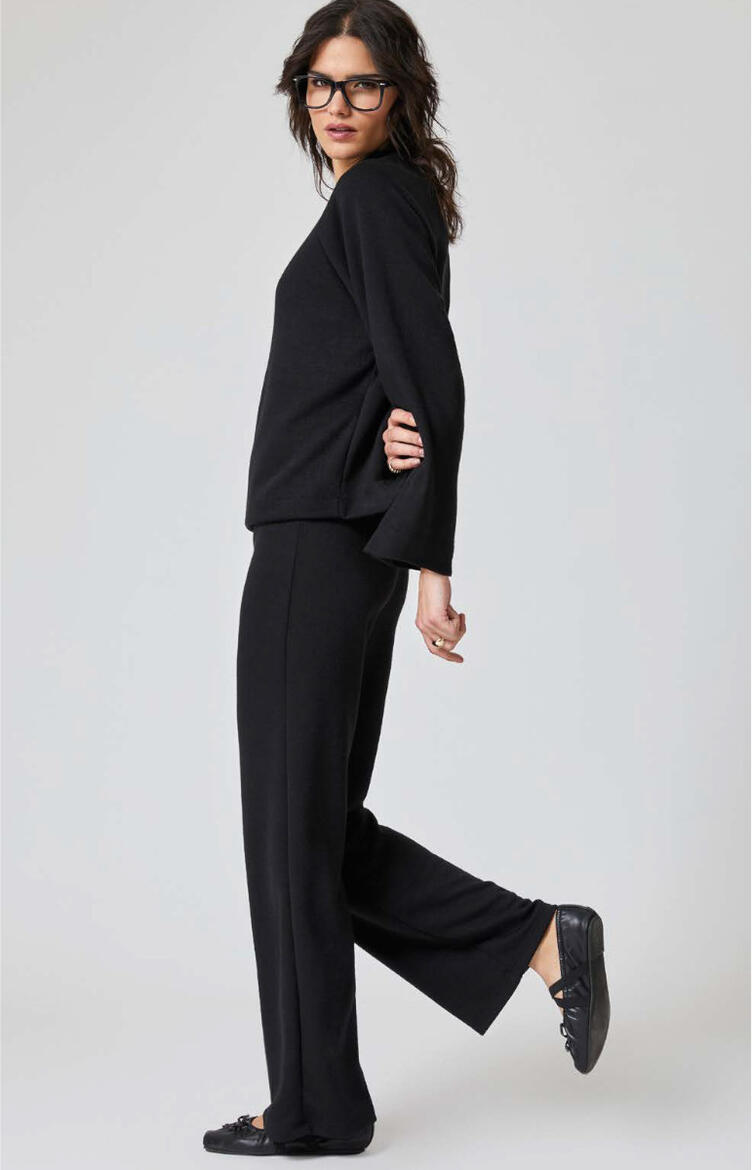 SET COMPLETO MAGLIA RAGLAN + PANTALONE LANA Gruppo Maccarrone Ingrosso Abbilgiamento e Biancheria
