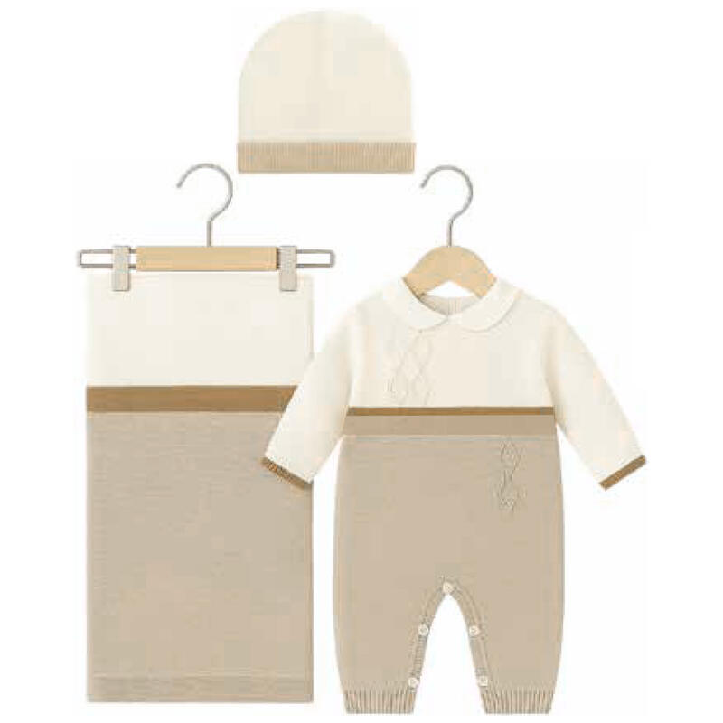 SET CORREDINO PRIMA NASCITA 3 PEZZI Gruppo Maccarrone Ingrosso Abbilgiamento e Biancheria